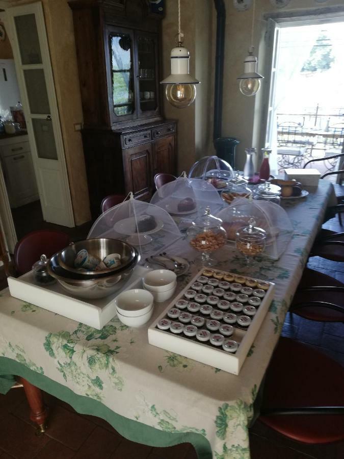 Alle Vignole Bed & Breakfast Coreglia Antelminelli Bagian luar foto